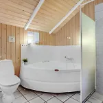 Four-bedroom In Blåvand
